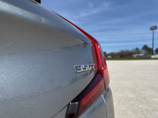 Used 2024 Cadillac XT4 Premium Luxury image 11