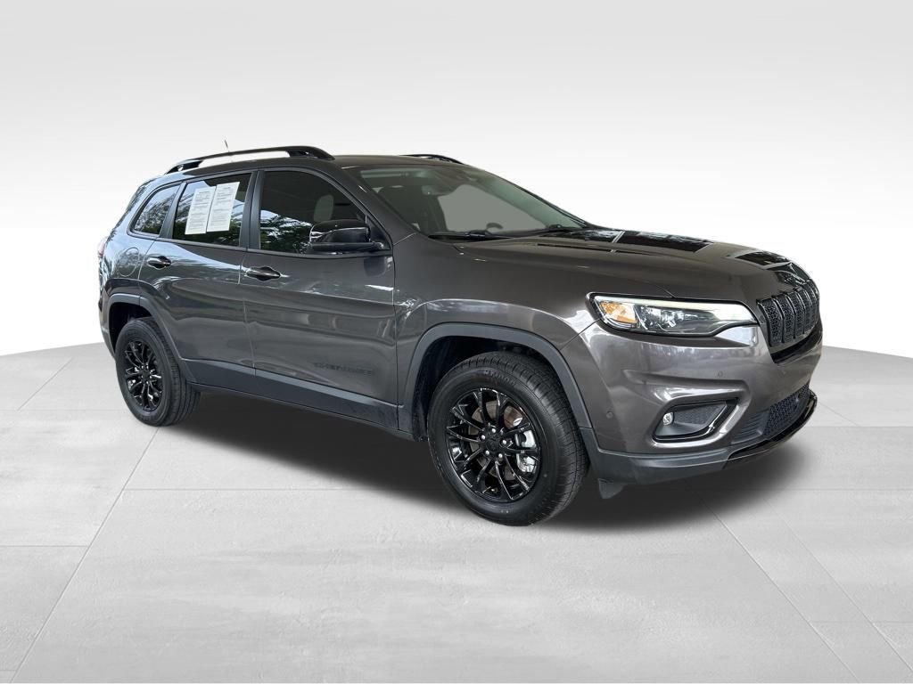 Used 2023 Jeep Cherokee Altitude Lux video 2