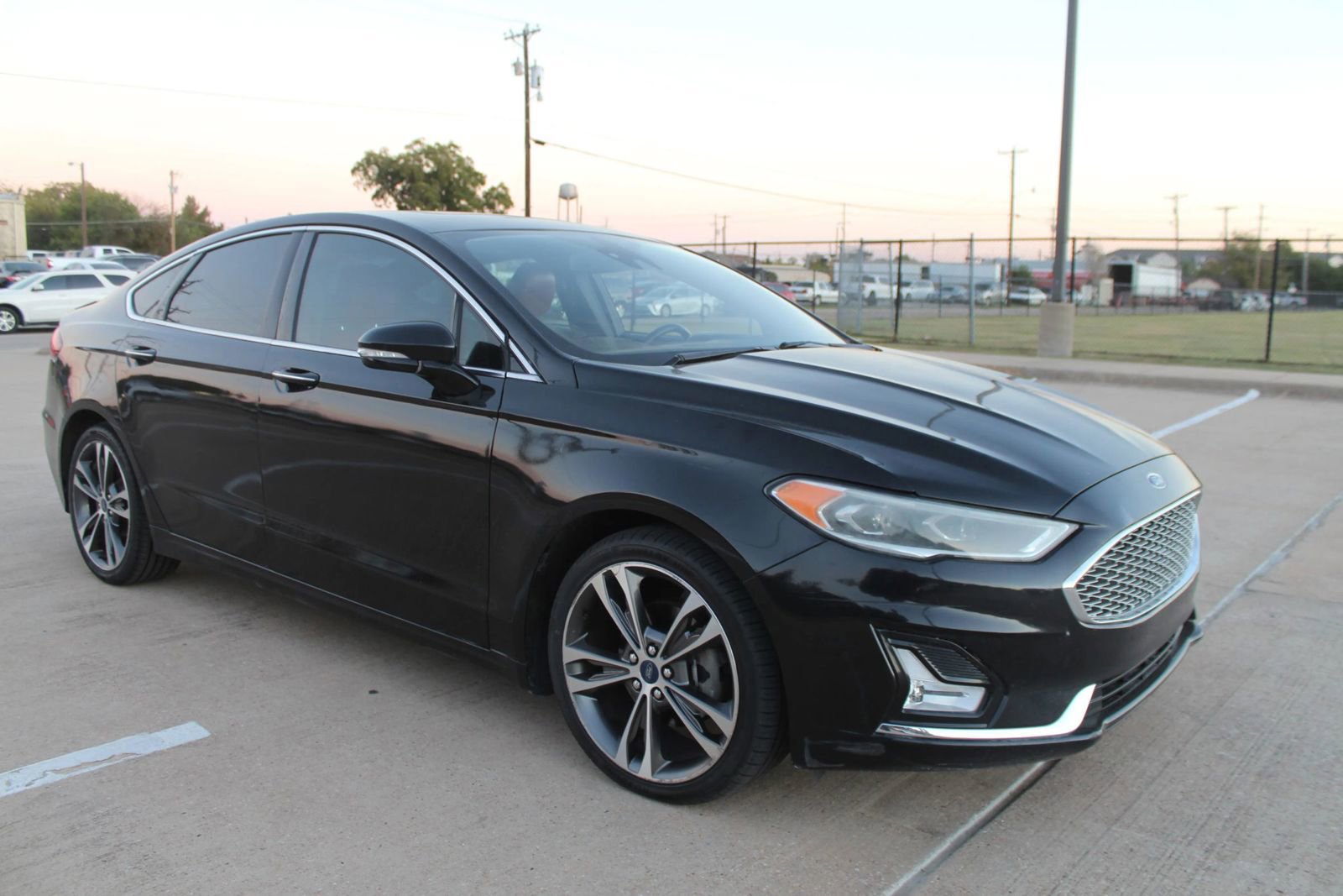 Used 2020 Ford Fusion Titanium FWD image 6
