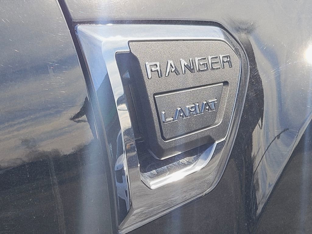 Used 2022 Ford Ranger Lariat w/ Trailer Tow Package image 9