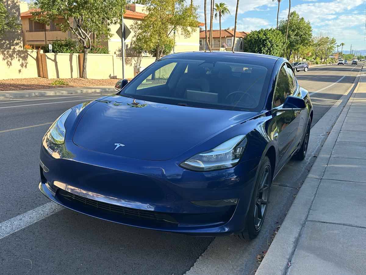 Used 2018 Tesla Model 3 Long Range RWD image 4
