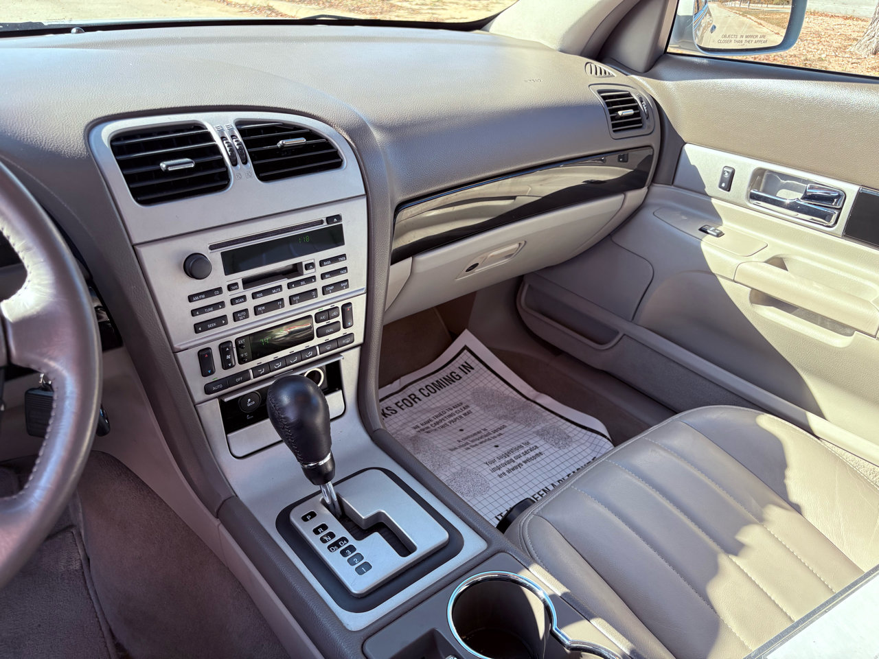 Used 2004 Lincoln LS image 37