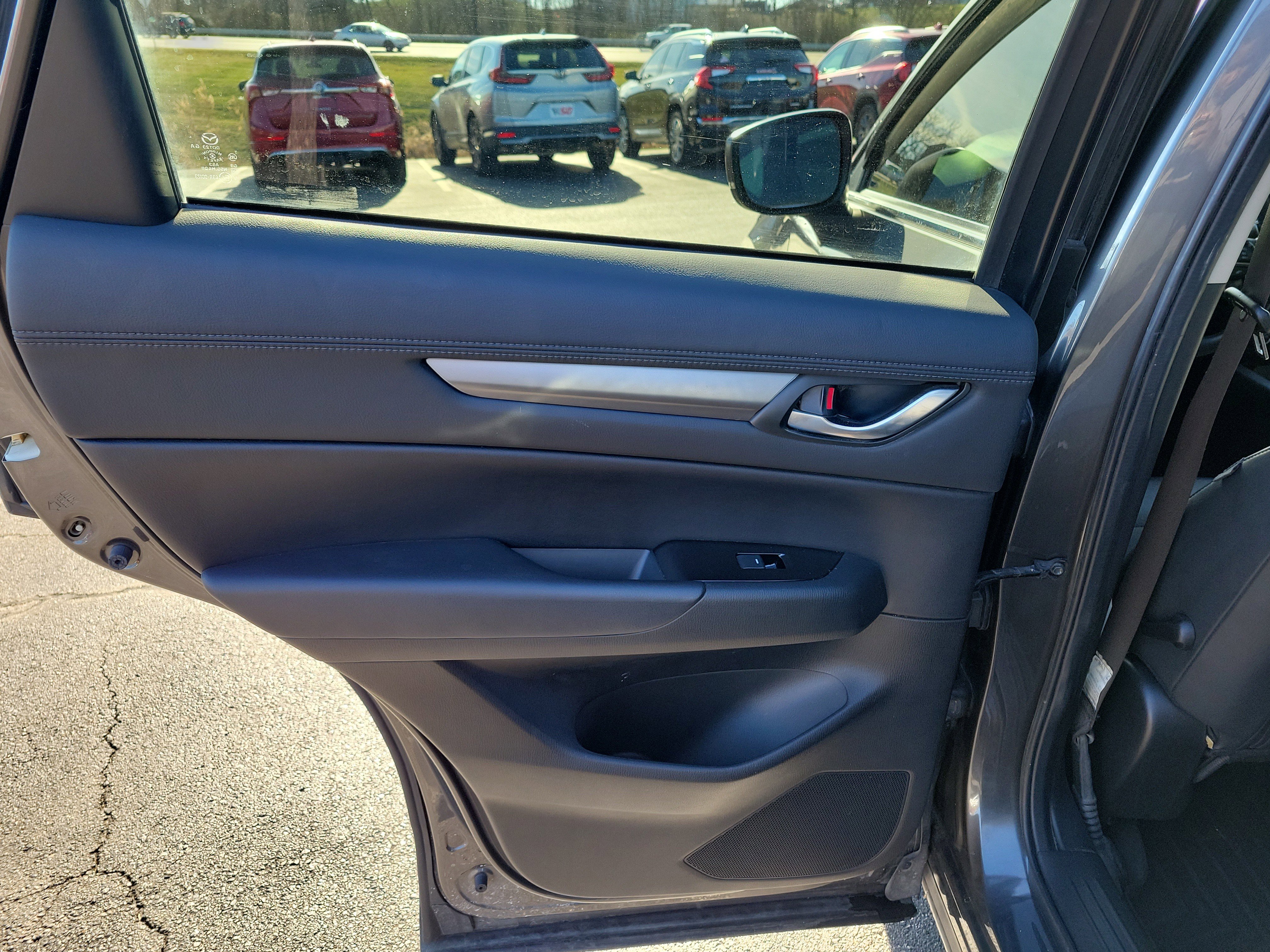 Used 2018 MAZDA CX-5 Touring w/ Preferred Equipment Package image 16