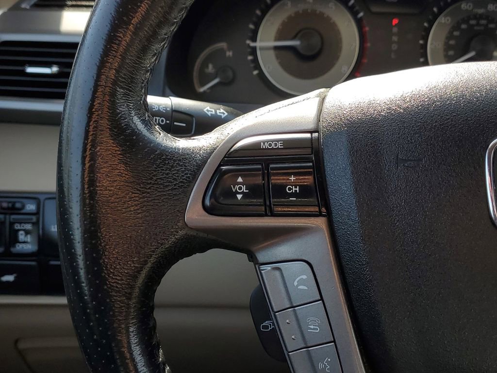 Used 2015 Honda Odyssey EX-L image 16