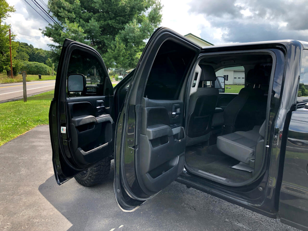 Used 2015 Chevrolet Silverado 2500 LT w/ Z71 Package, Off-Road image 39