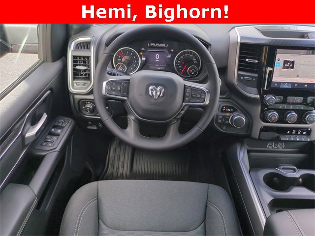 New 2026 RAM 1500 4x4 Crew Cab image 16