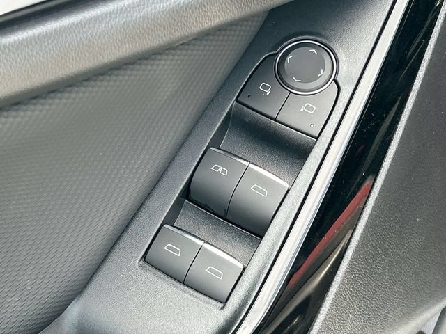New 2027 Chevrolet Equinox RS w/ Safety and Technology Package FWD image 22