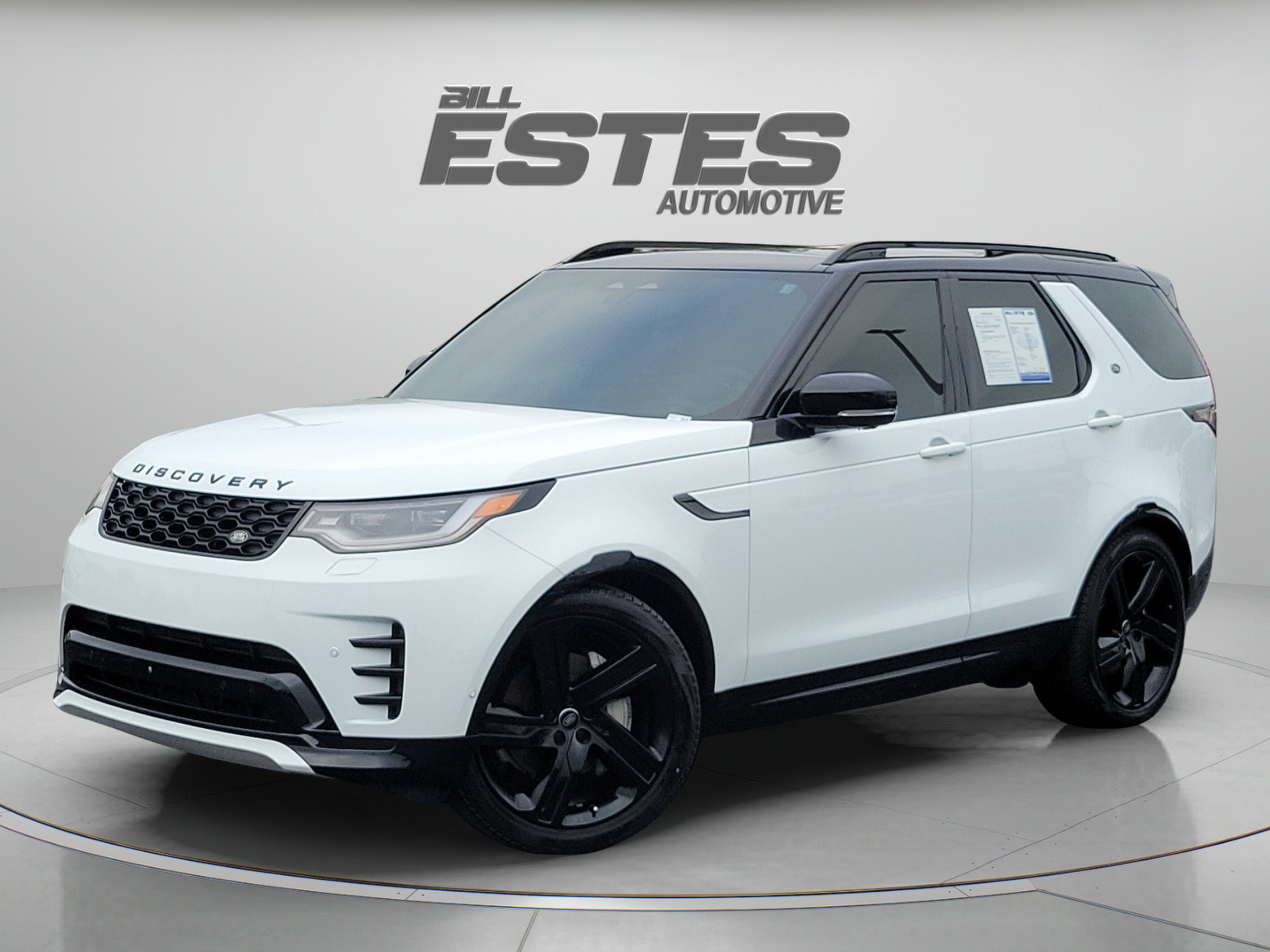 Used 2024 Land Rover Discovery Dynamic SE AWD/4WD 360° Tour