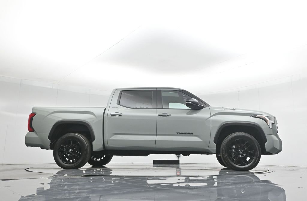 Used 2025 Toyota Tundra Limited image 54