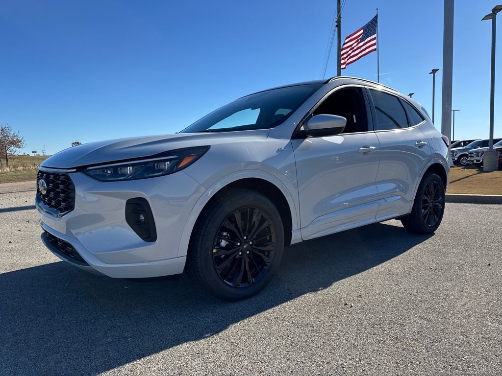 New 2026 Ford Escape ST-Line Elite image 8