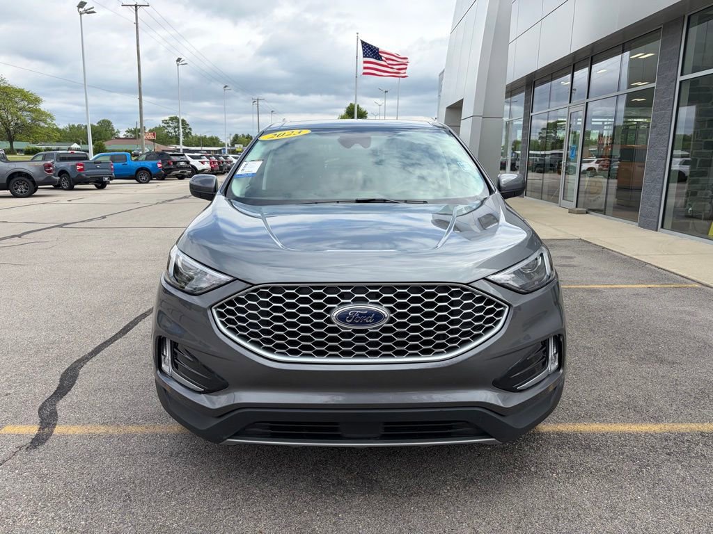 Used 2023 Ford Edge SEL w/ Convenience Package AWD/4WD image 32