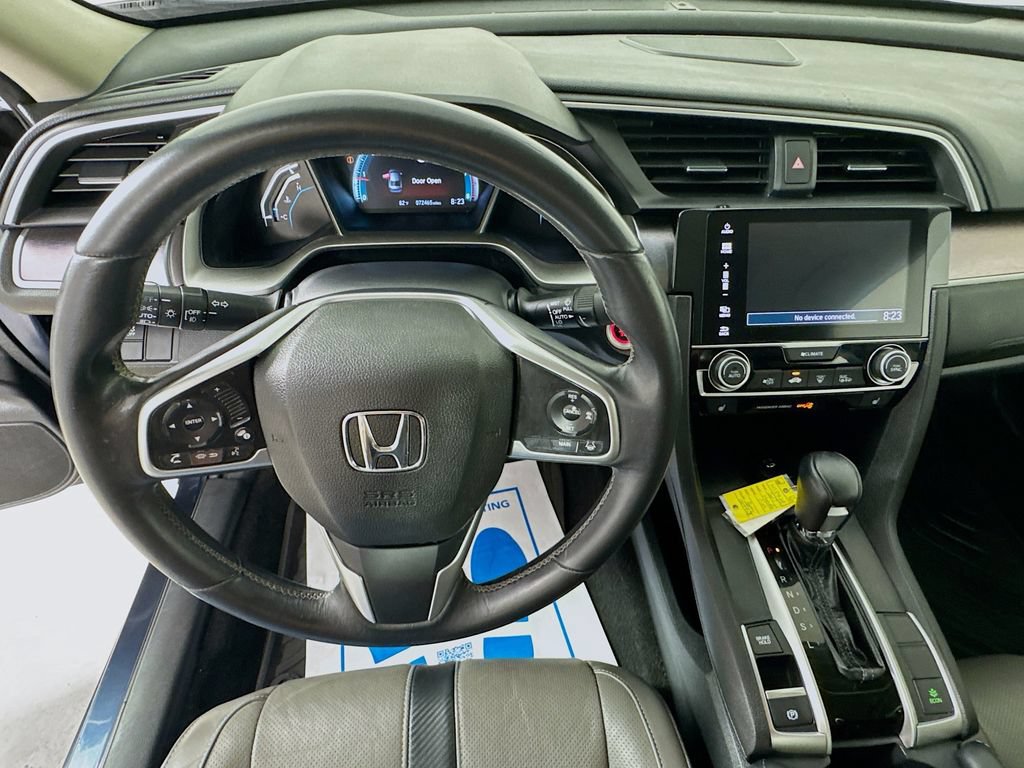 Used 2017 Honda Civic Touring image 14