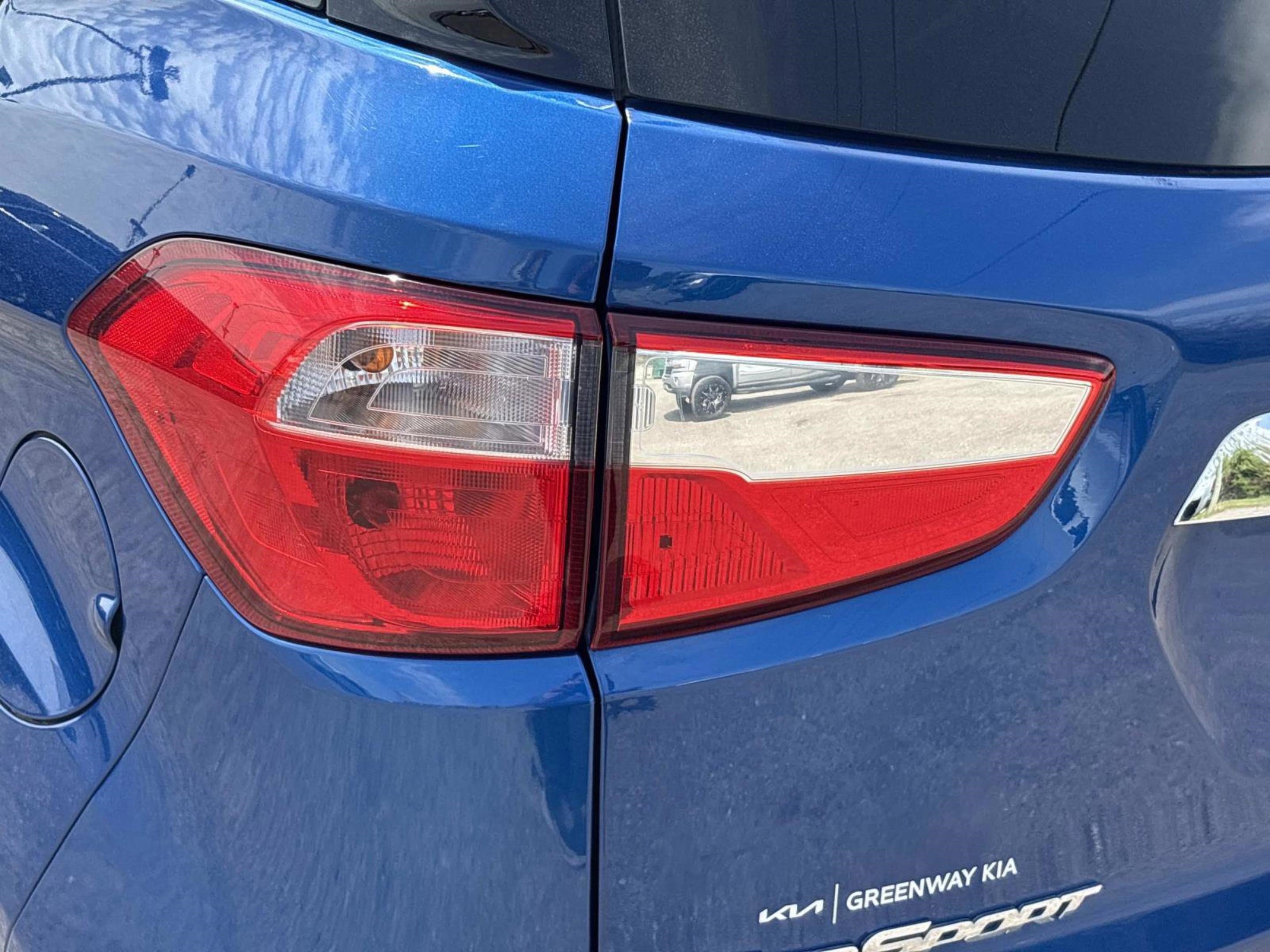 Used 2019 Ford EcoSport Titanium image 11