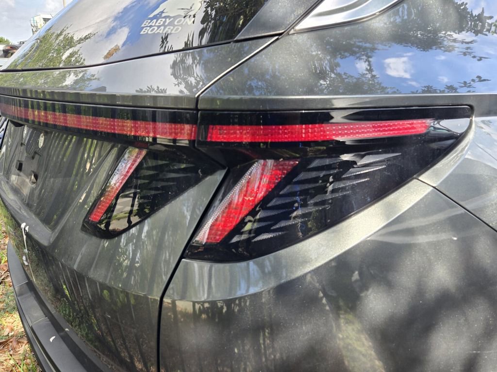 Certified 2023 Hyundai Tucson SEL AWD/4WD image 7