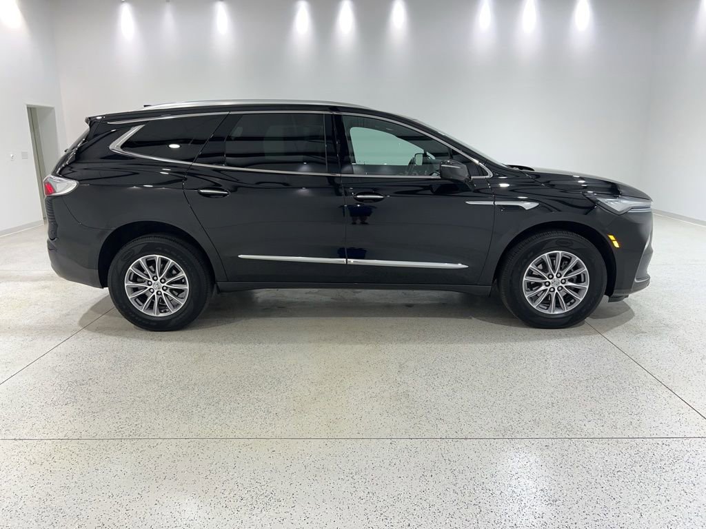 Used 2024 Buick Enclave Essence w/ LPO, Floor Liner Package FWD image 6