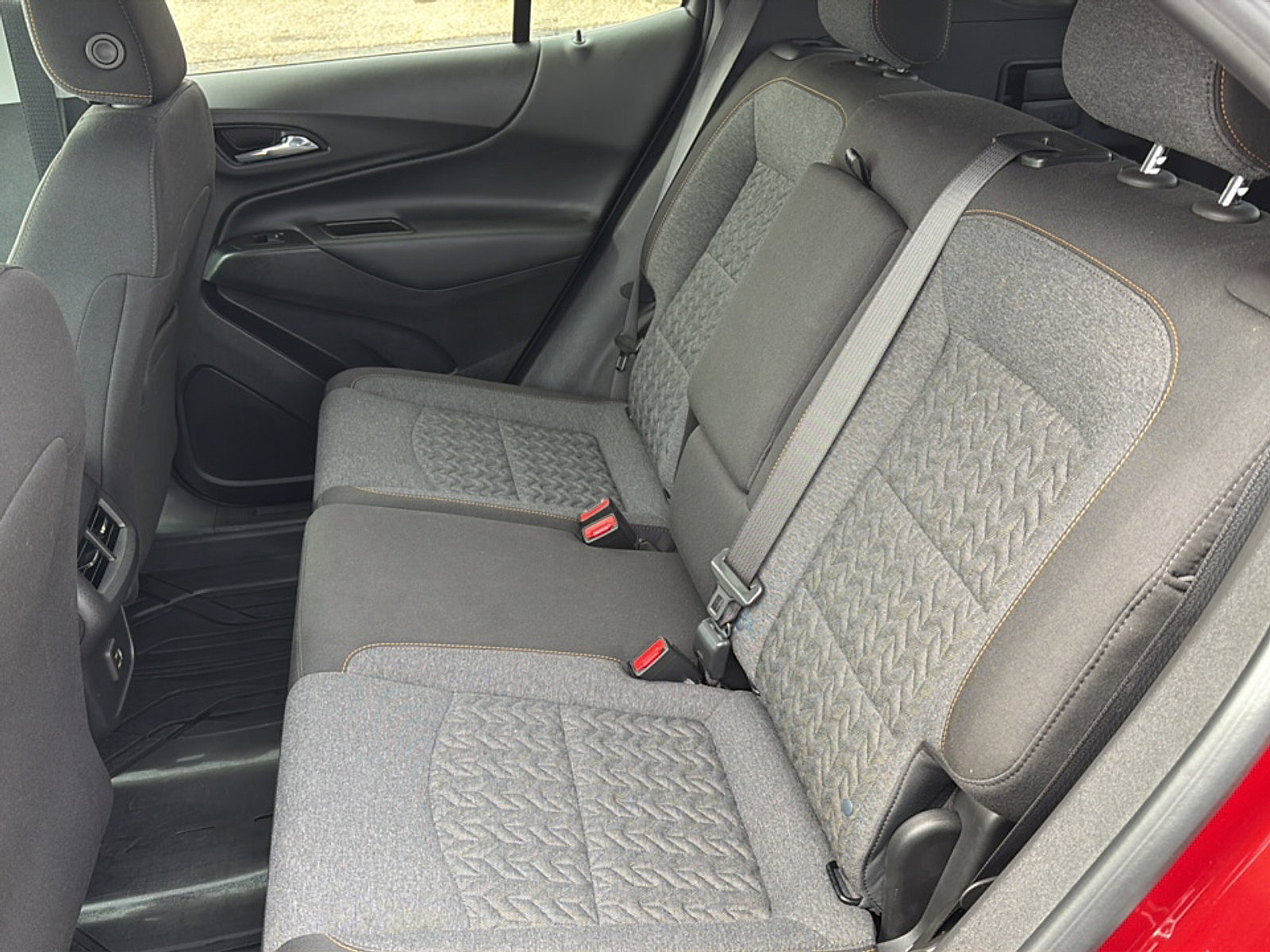 Used 2024 Chevrolet Equinox LT FWD image 16