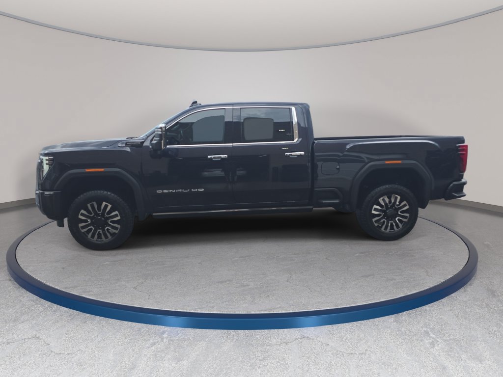 Used 2024 GMC Sierra 2500 Denali Ultimate w/ Max Trailering Package AWD/4WD image 9