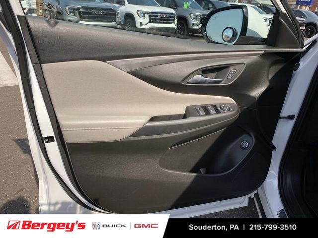 Certified 2024 Buick Envista Avenir image 26