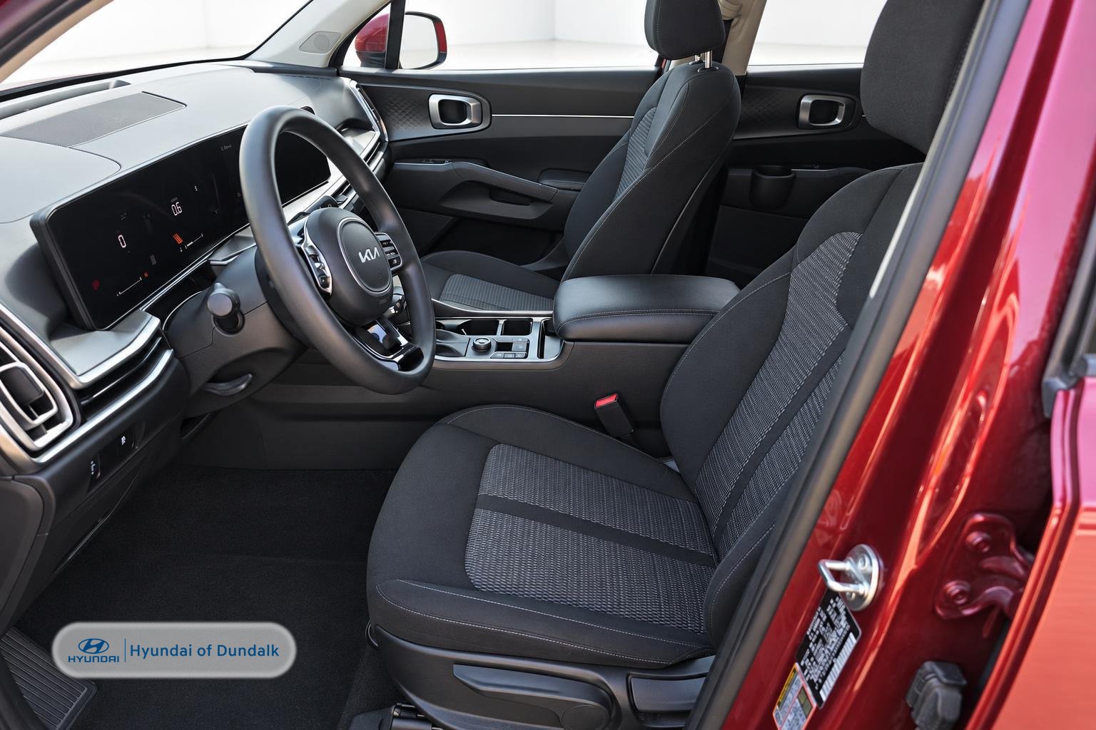 Used 2024 Kia Sorento LX FWD image 7