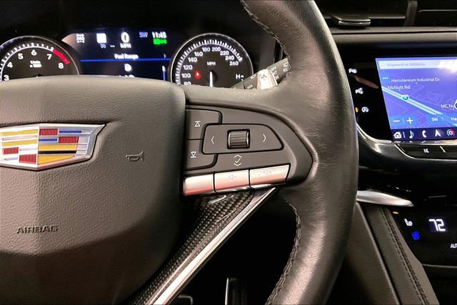 Used 2024 Cadillac XT6 Sport w/ Technology Package image 25