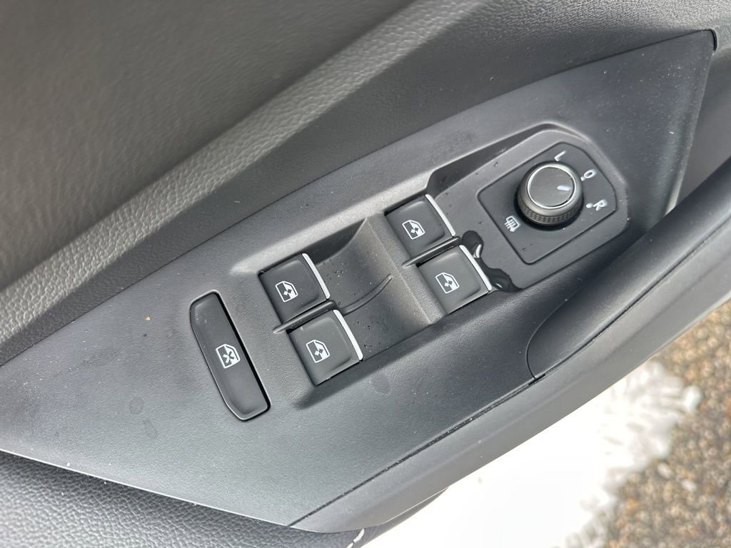 New 2025 Volkswagen Jetta S image 12