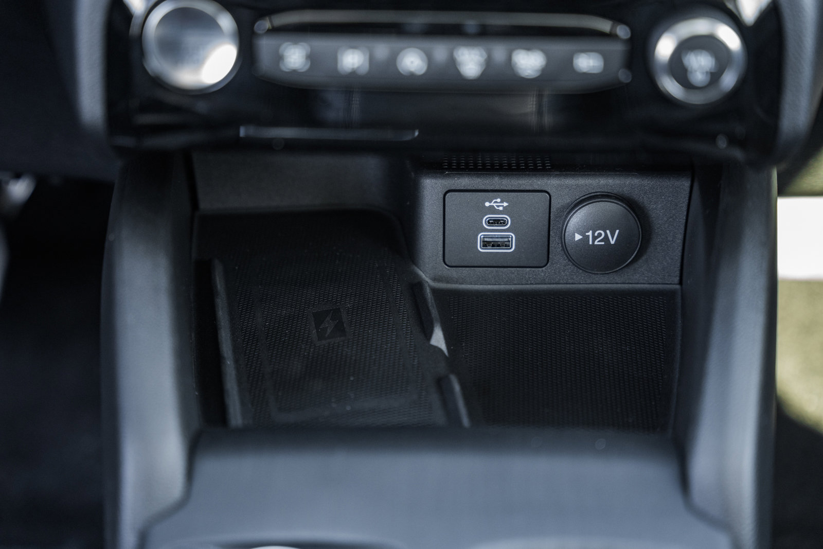 New 2026 Ford Escape Platinum w/ Premium Technology Package image 28