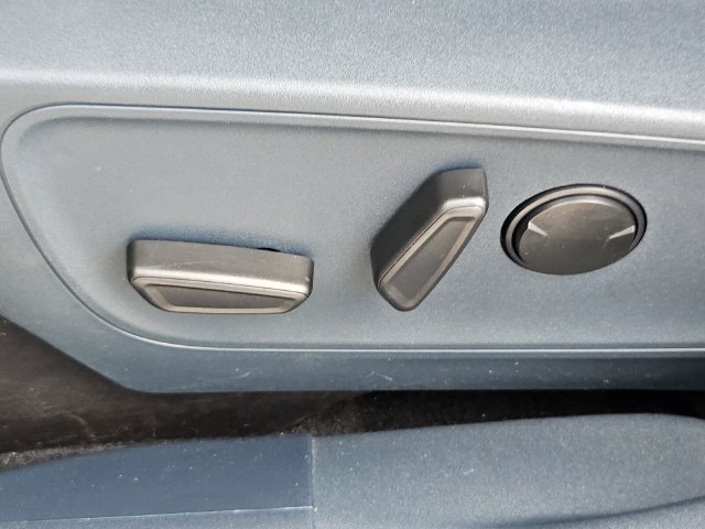 Used 2024 Ford Maverick XLT w/ XLT Luxury Package FWD image 17