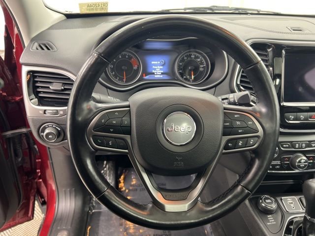 Used 2021 Jeep Cherokee Limited image 22