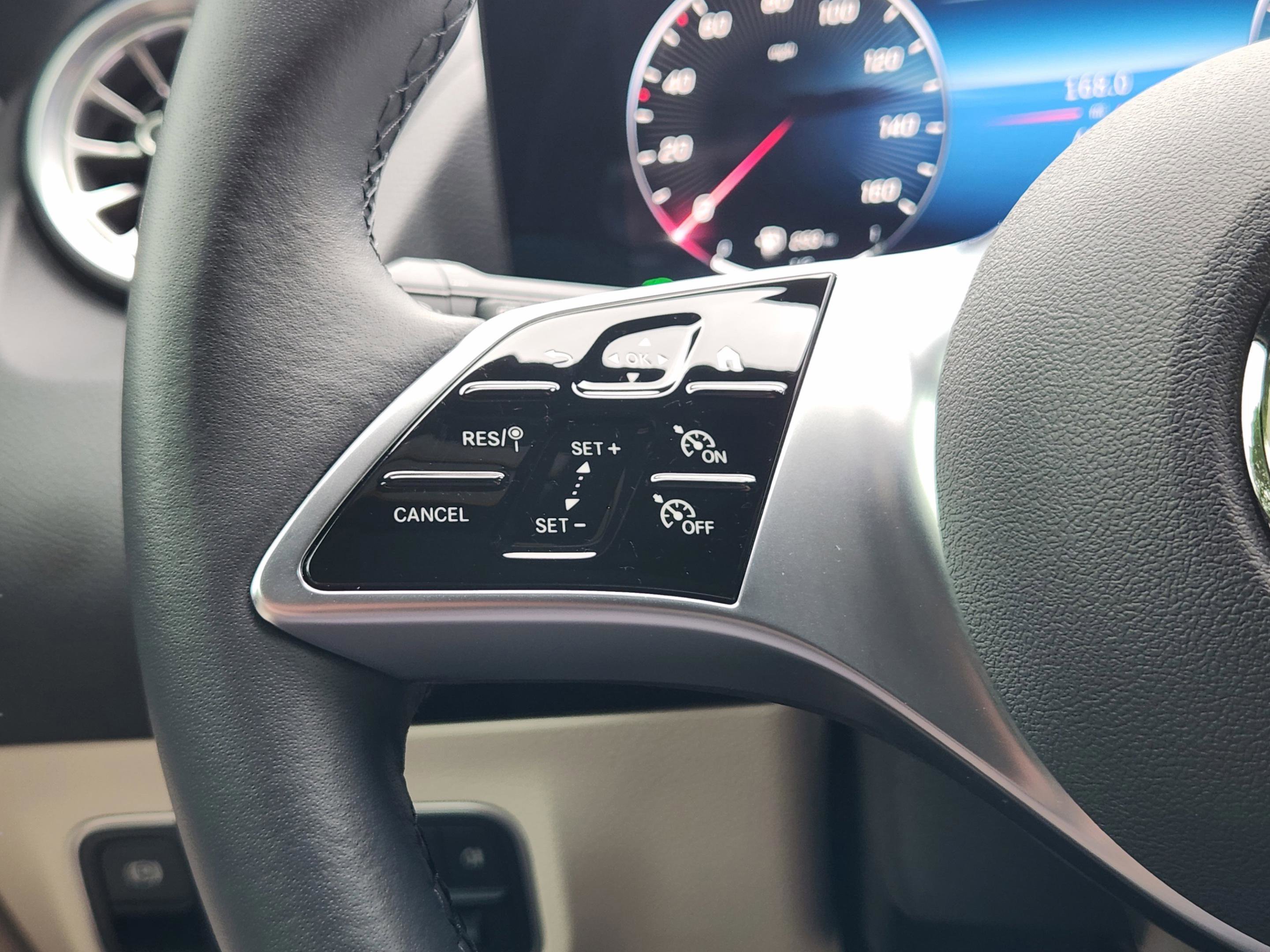 Used 2025 Mercedes-Benz GLA 250 image 20