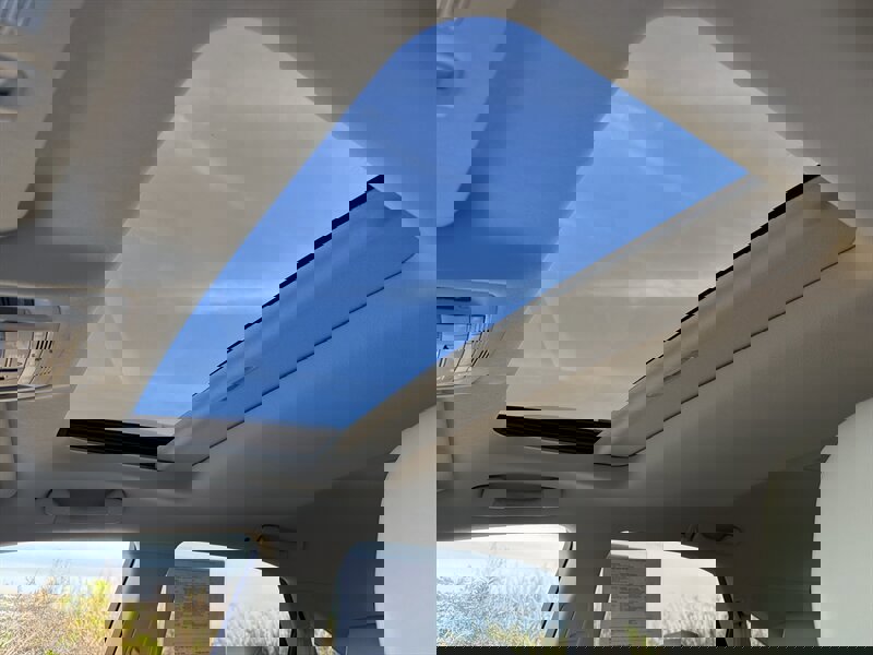 Used 2010 Lexus RX 450h AWD image 21