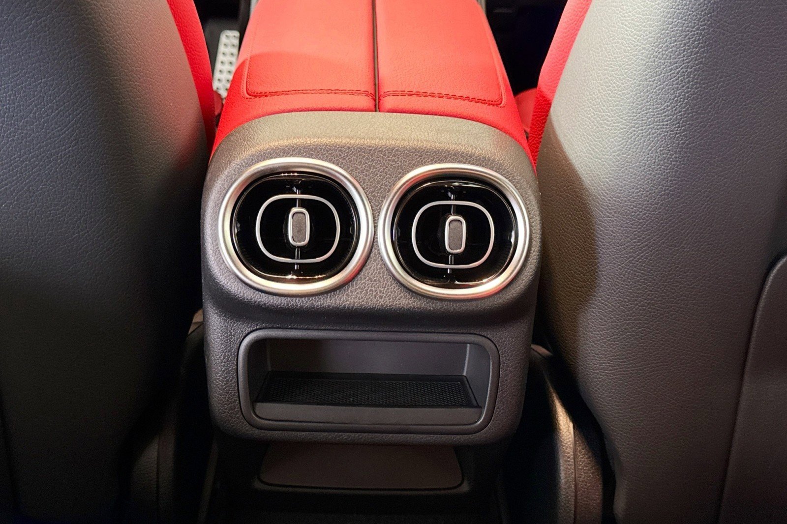 New 2026 Mercedes-Benz GLC 43 AMG 4MATIC Coupe image 23