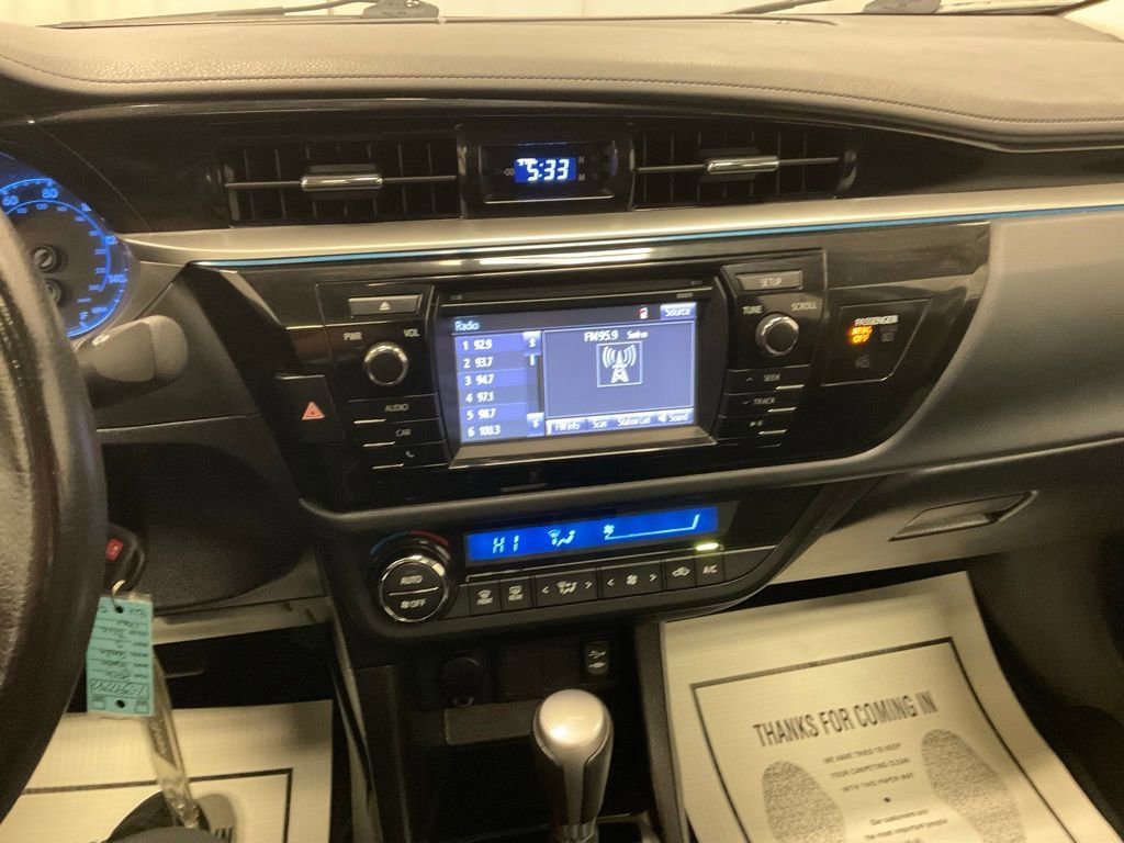 Used 2016 Toyota Corolla S image 18