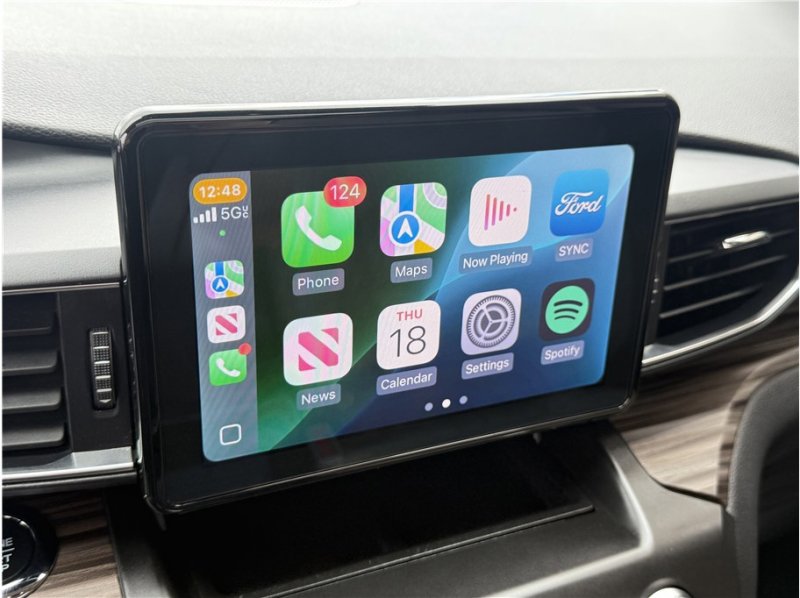 Used 2020 Ford Explorer Limited w/ Class III Trailer Tow Package image 57