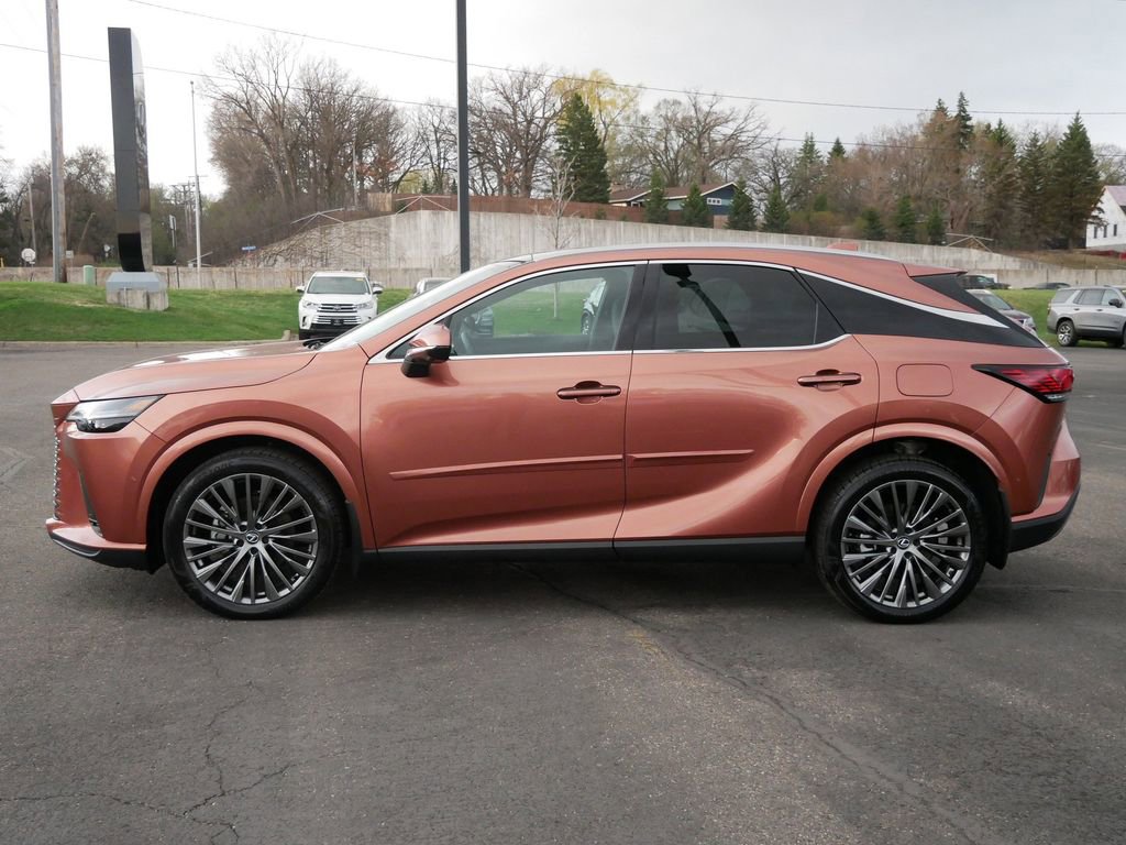 Certified 2025 Lexus RX 350 w/ Convenience Package image 3