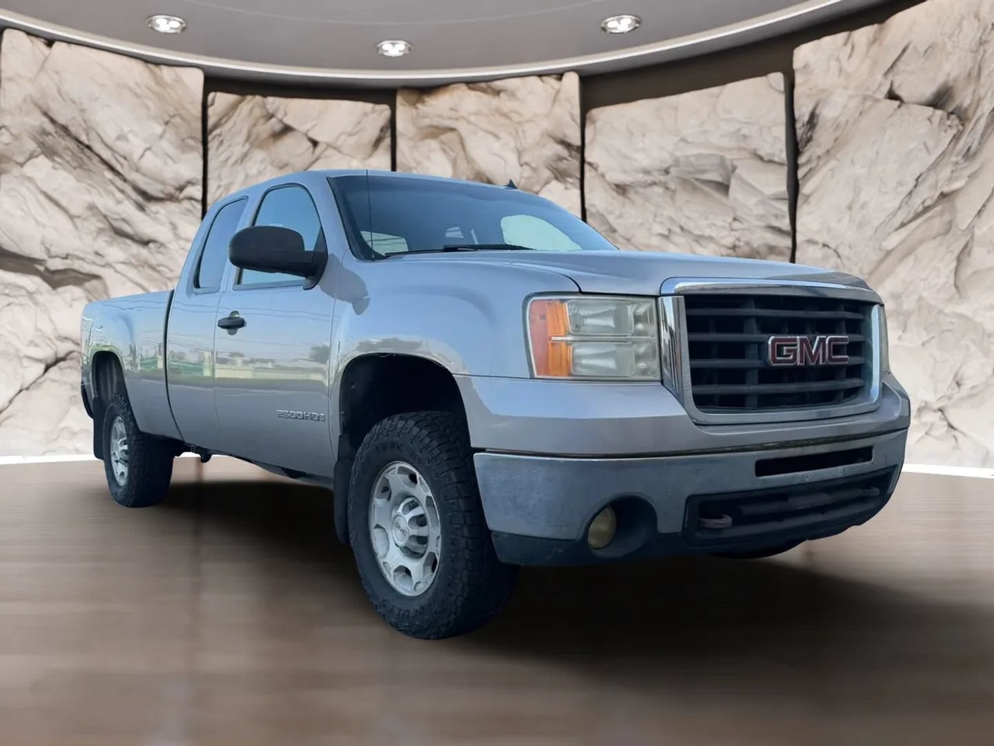 Used 2007 GMC Sierra 2500 SLE w/ Z71 Off-Road Package AWD/4WD image 3