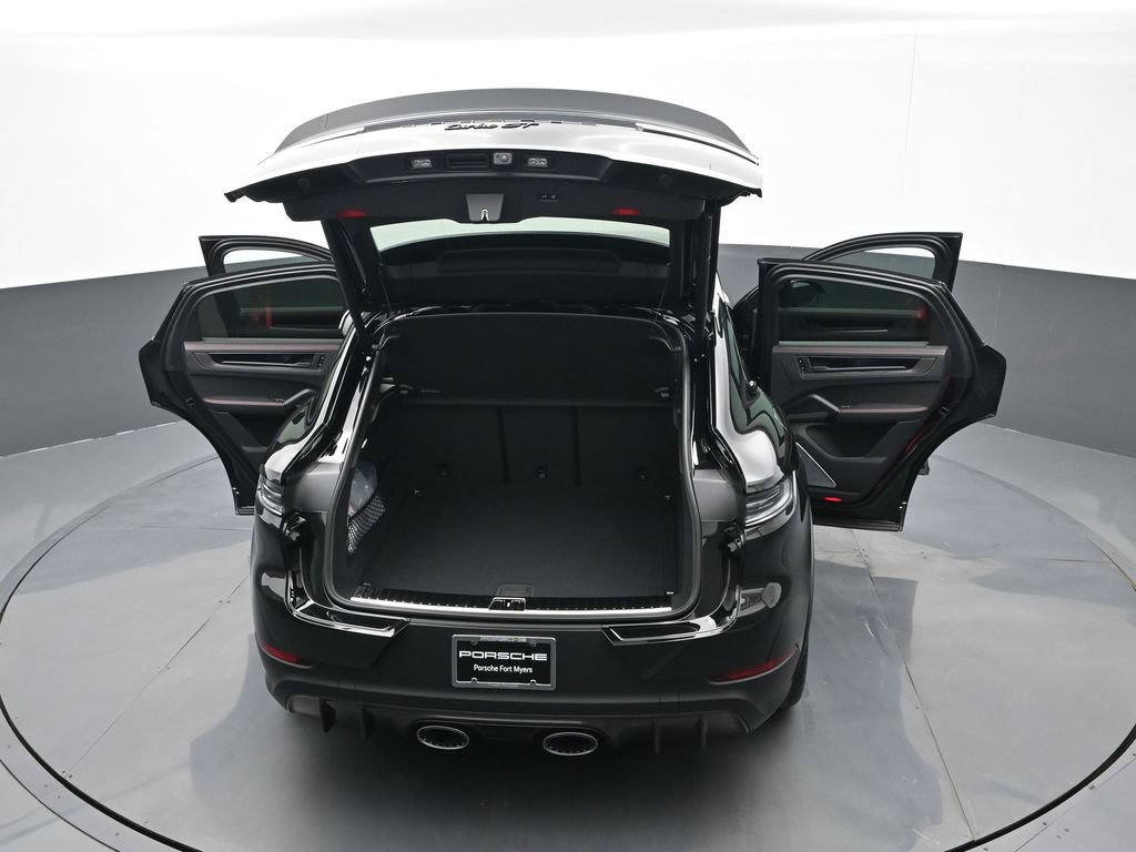 New 2026 Porsche Cayenne Turbo GT AWD/4WD image 28