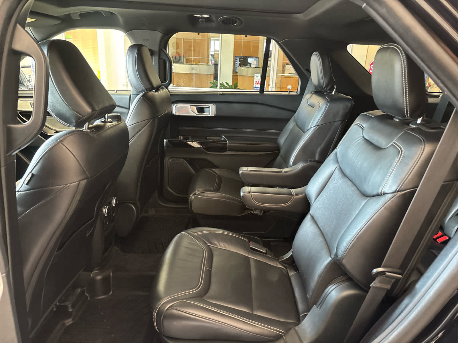 Used 2021 Ford Explorer ST w/ ST Street Pack AWD/4WD image 31