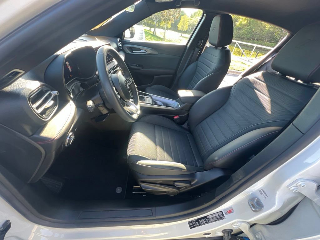 Used 2023 Dodge Hornet GT w/ GT Blacktop Package AWD/4WD image 26