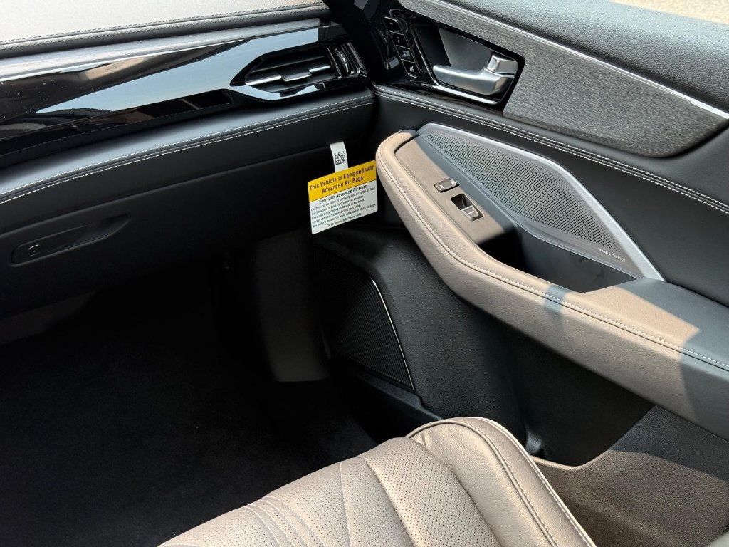 New 2026 Acura MDX w/ Advance Package AWD/4WD image 9