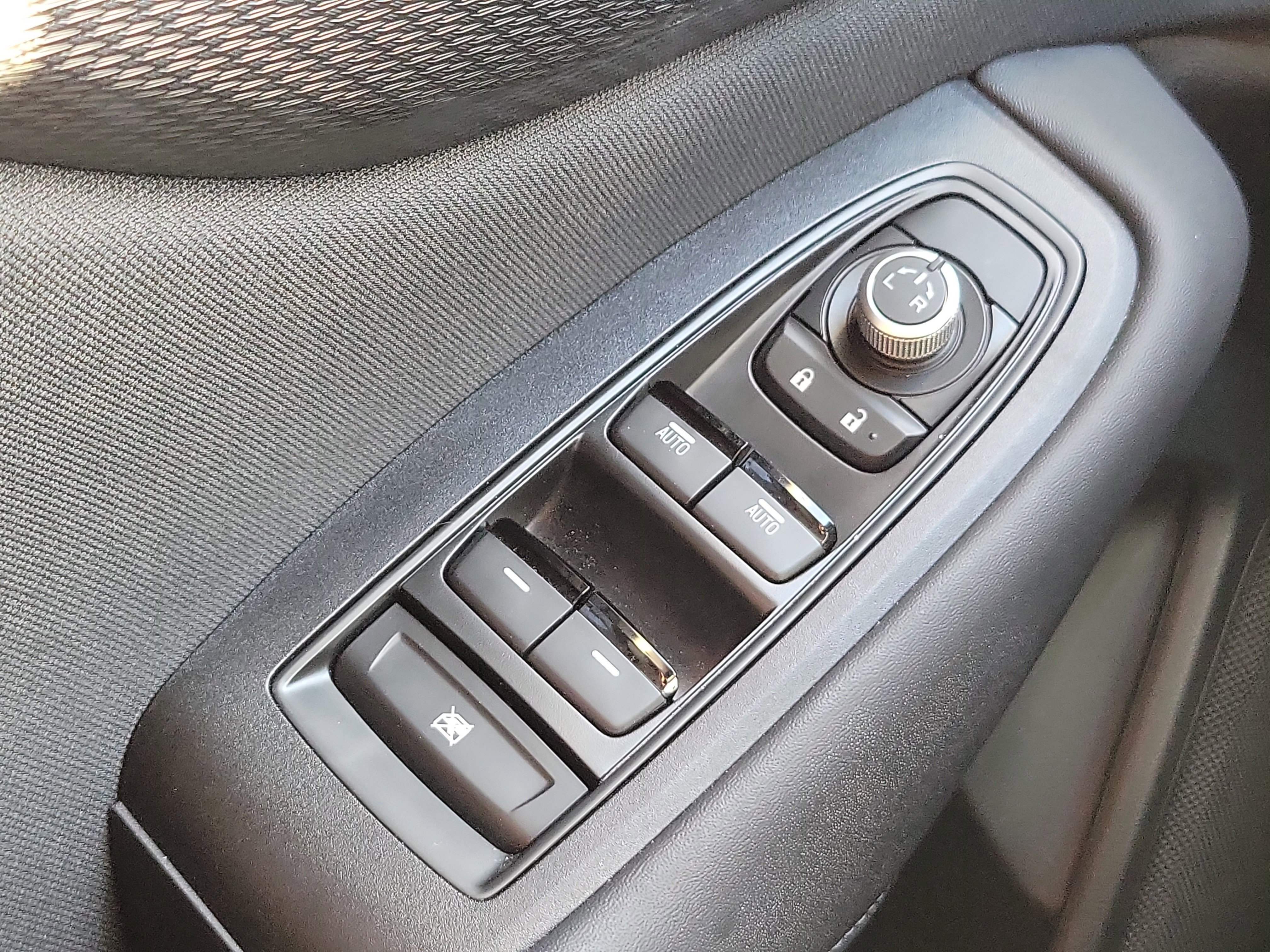 Certified 2025 Subaru Outback Premium w/ Popular Package #1A image 28