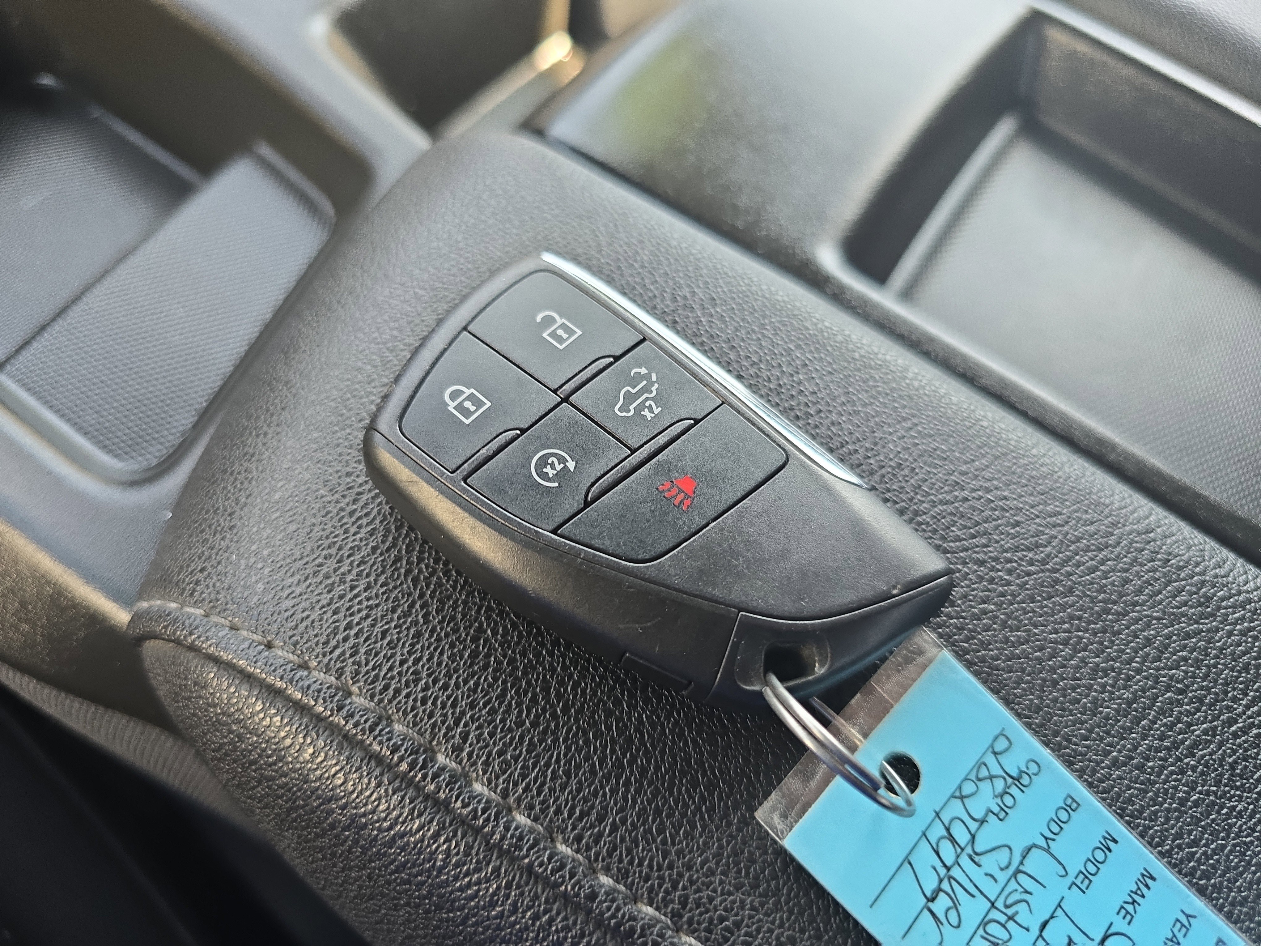 Used 2023 Chevrolet Silverado 1500 Custom image 32