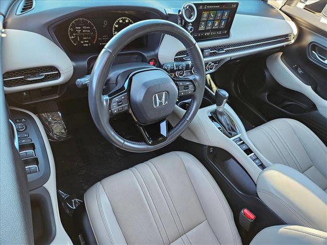 Used 2024 Honda HR-V EX-L image 10