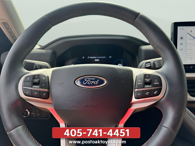 Used 2025 Ford Explorer Active w/ Active Comfort Package RWD image 13