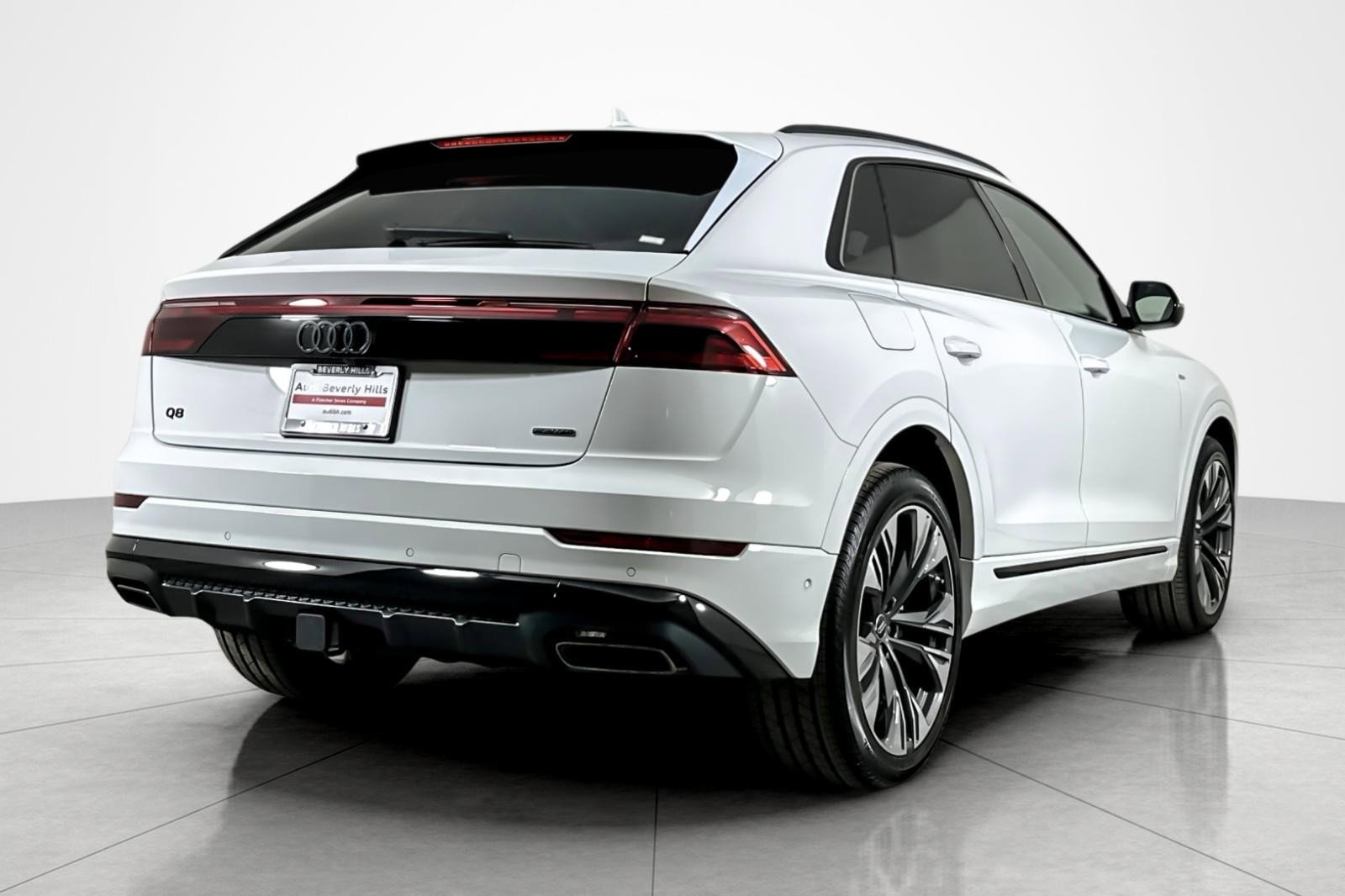 New 2026 Audi Q8 Premium Plus AWD/4WD image 6