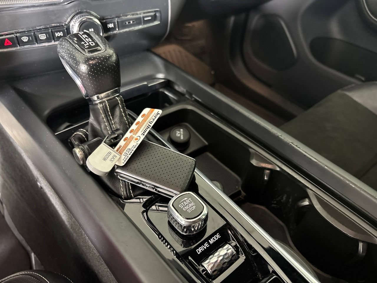Used 2019 Volvo XC60 T5 R-Design w/ Protection Package Premier FWD image 22