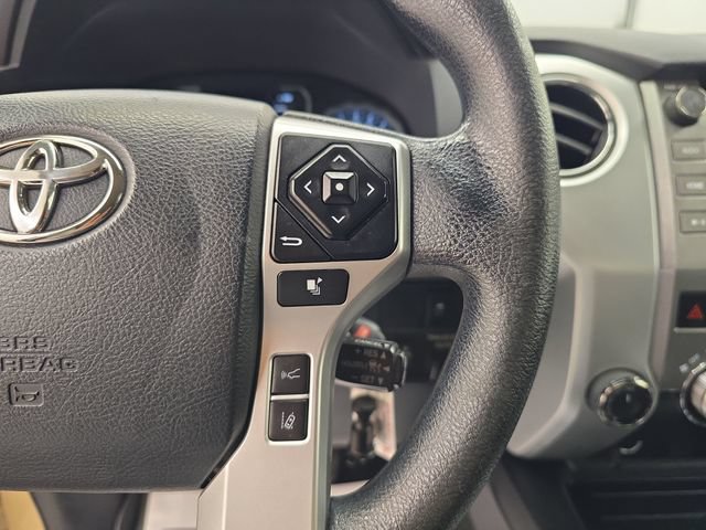 Used 2018 Toyota Tundra SR5 w/ SR5 Upgrade Package AWD/4WD image 33
