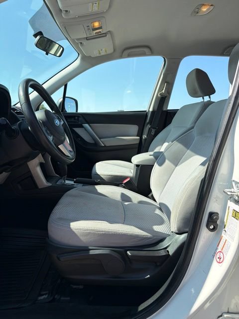 Used 2017 Subaru Forester 2.5i w/ Alloy Wheel Package AWD/4WD image 9