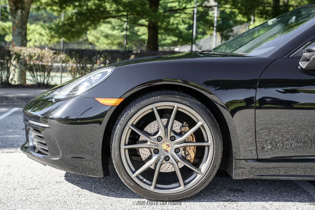 Used 2017 Porsche 718 Cayman RWD image 4