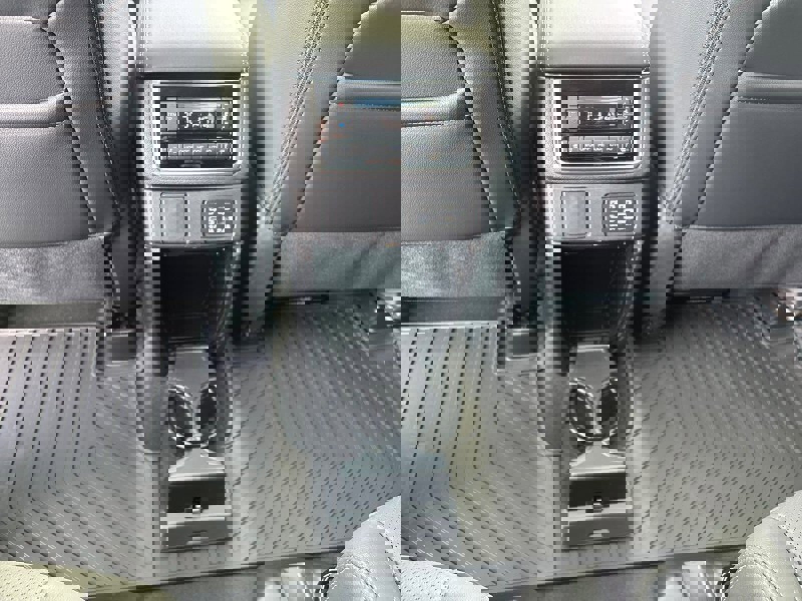 New 2025 Subaru Ascent Limited image 36