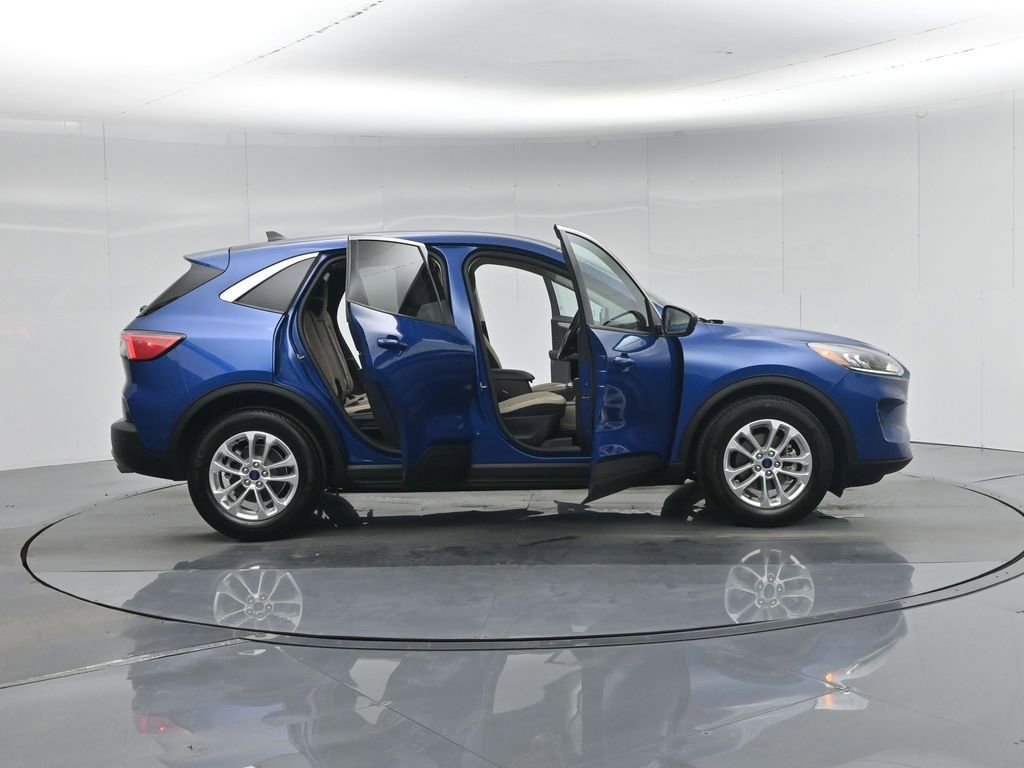 Certified 2022 Ford Escape SE w/ Convenience Package image 5